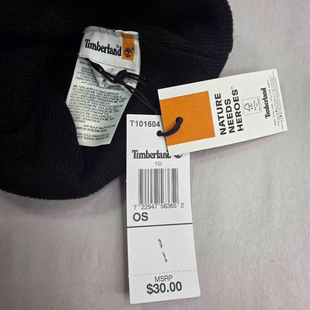 NWT Timberland Women's Classic Tonal Patch Cuffed Beanie - Black - Picture 2 of 3